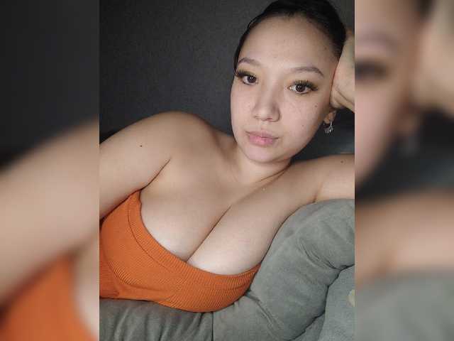 Arina979797 live cam on BongaCams