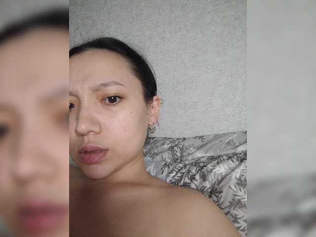 Goldlove1 live webcam show