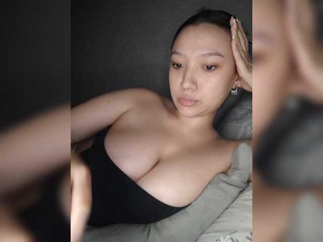 Arina979797 live cam on BongaCams