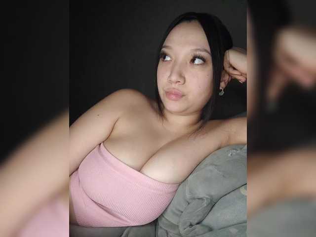 Arina979797 live cam on BongaCams