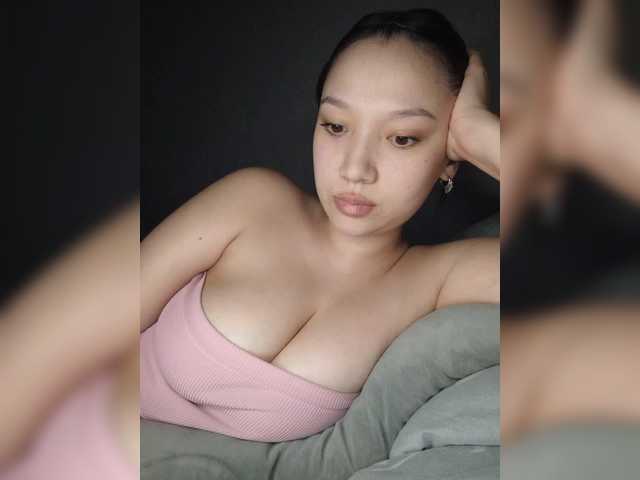 Arina979797 live cam on BongaCams