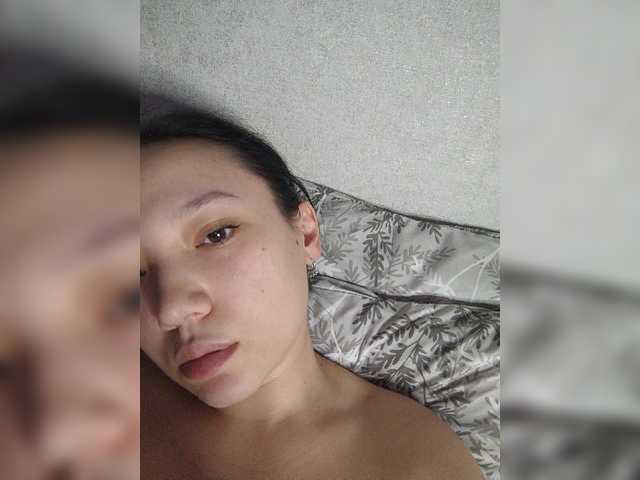 Goldlove1 live webcam show