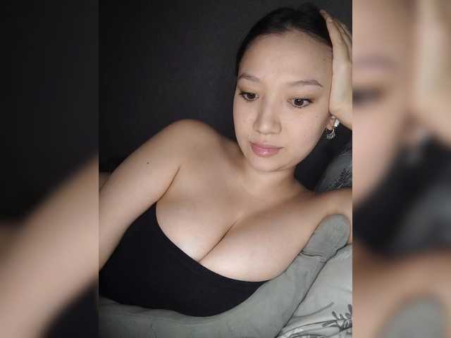 Arina979797 live cam on BongaCams