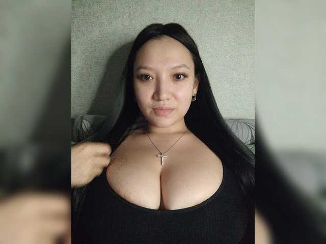 Arina979797's BongaCams show and profile