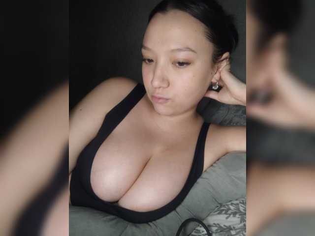 Goldlove1 live cam preview