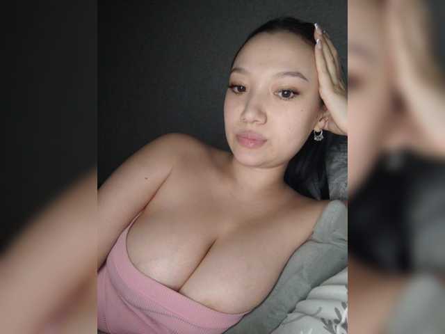 Arina979797 live cam on BongaCams