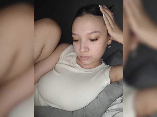 Arina979797 live cam on BongaCams