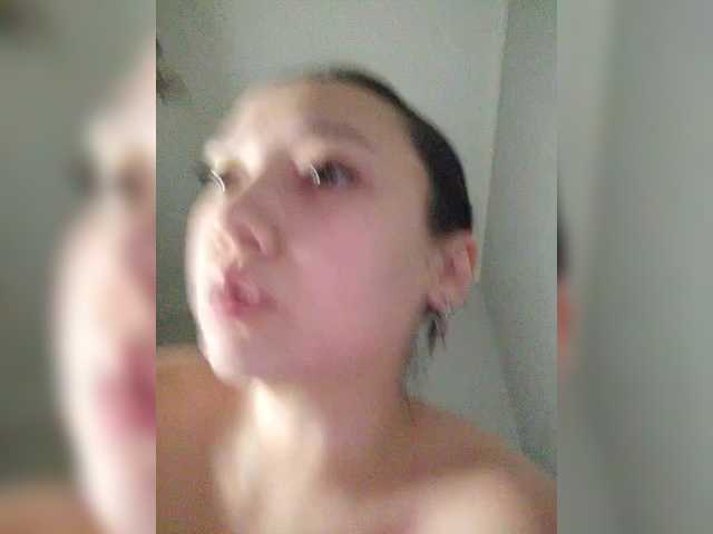 Goldlove1 live cam preview