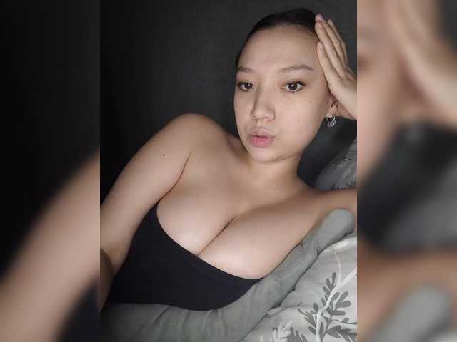 Arina979797 live cam on BongaCams