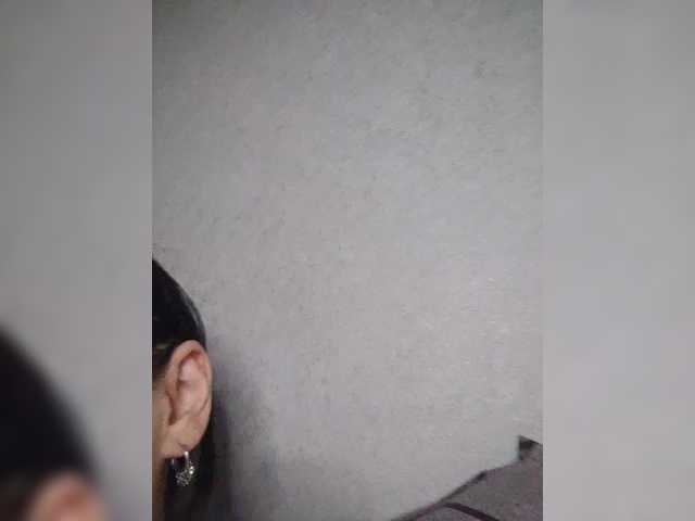 Arina979797 live cam on BongaCams