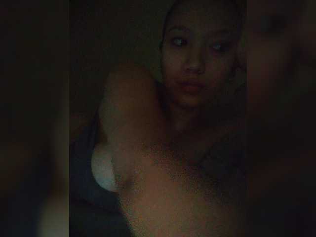 Arina979797 live cam on BongaCams