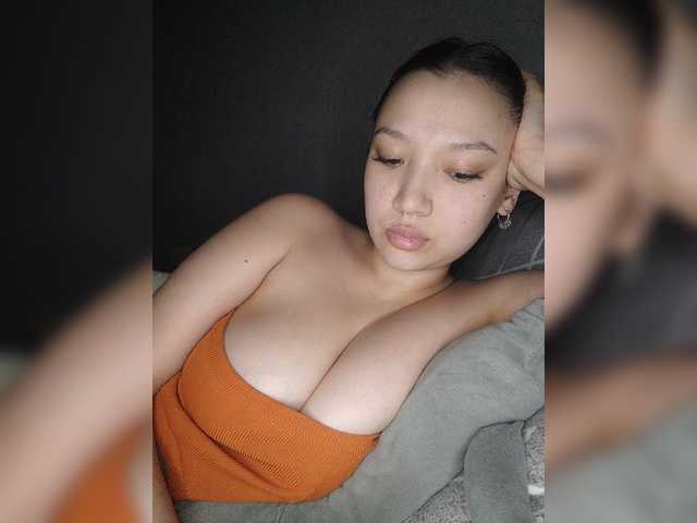 Arina979797 live cam on BongaCams