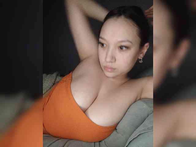 Arina979797 Live Webcam on BongaCams