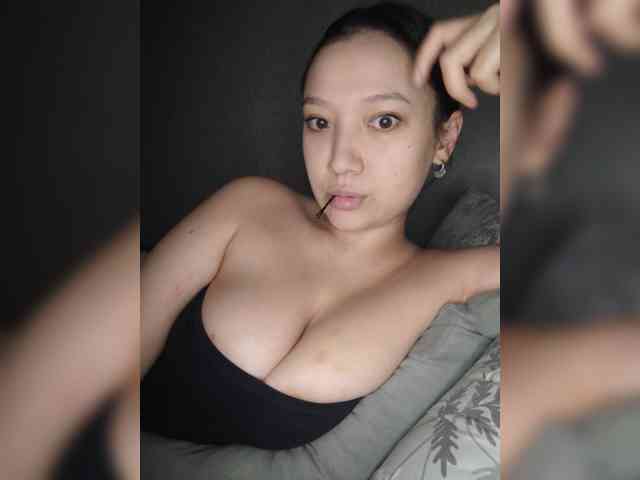 Goldlove1 webcam
