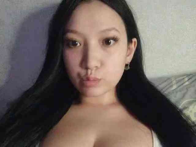 Goldlove1 webcam