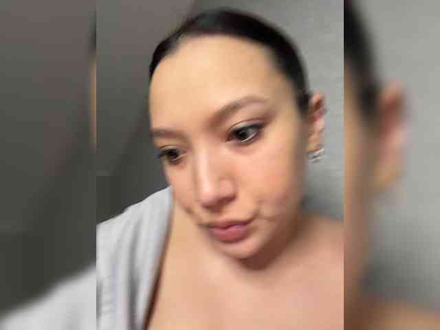 Goldlove1 webcam