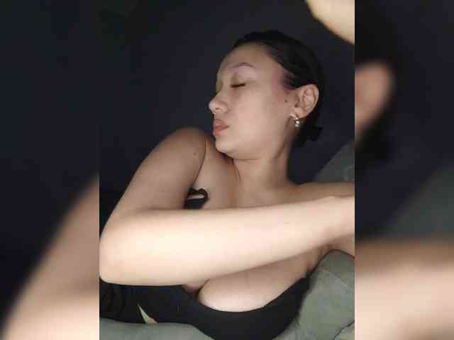 Goldlove1 webcam
