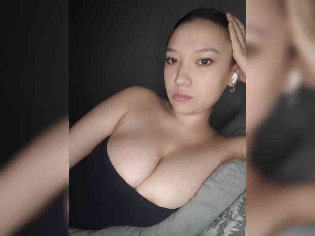 Goldlove1 webcam