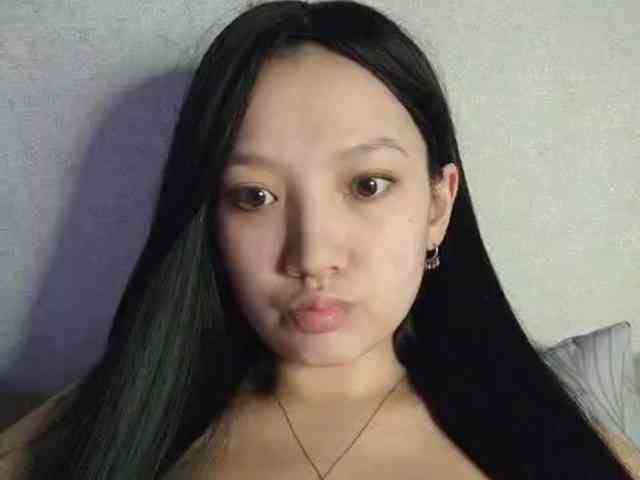 Goldlove1 webcam