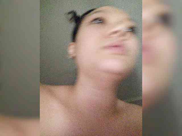 Goldlove1 webcam