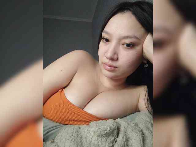 Arina979797 Live Webcam on BongaCams