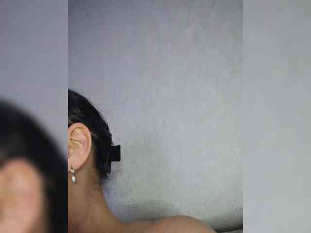 Goldlove1 webcam