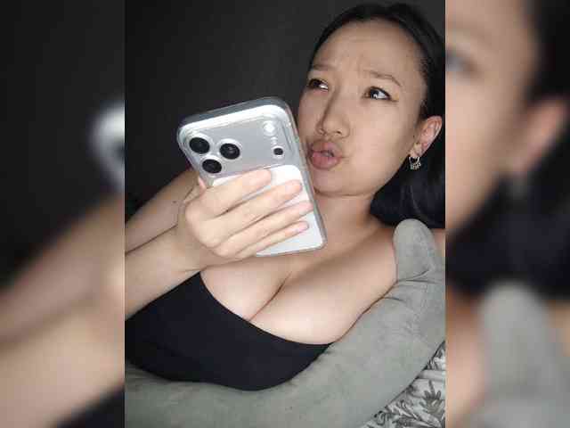 Goldlove1 webcam