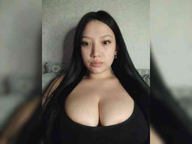 यह मॉडल अभी लाइव है. Arina979797