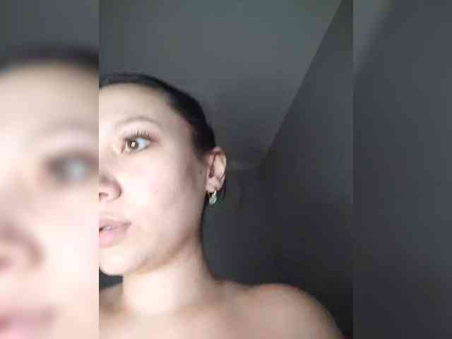 Goldlove1 webcam