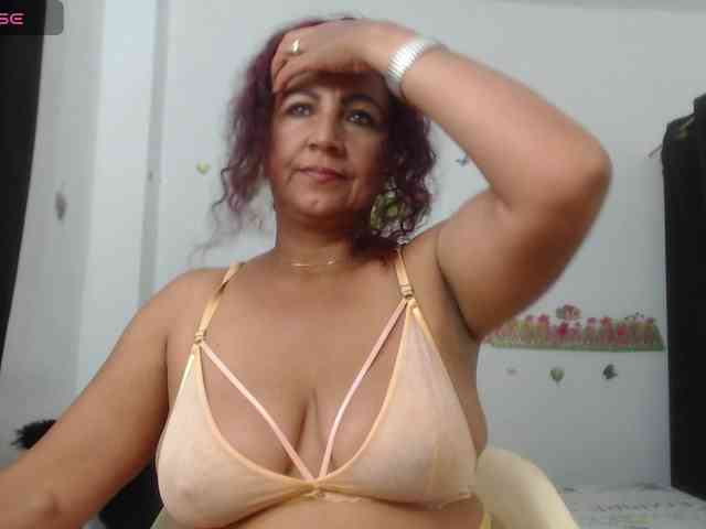 yosselin23 webcam