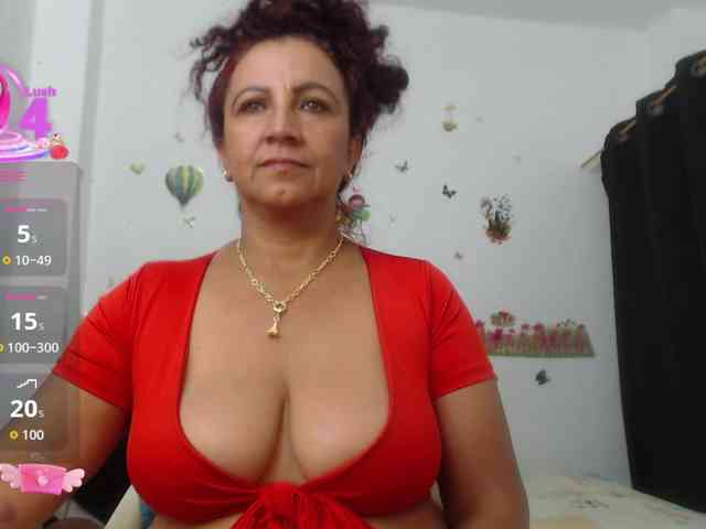 yosselin23 Live Webcam on BongaCams