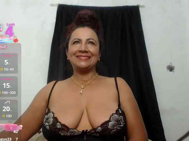 yosselin23 yosselin23