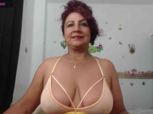 yosselin23 webcam