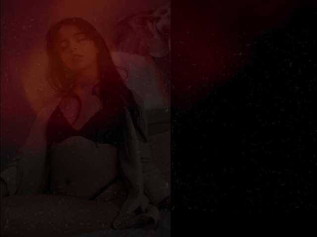 raychellblack live cam on BongaCams