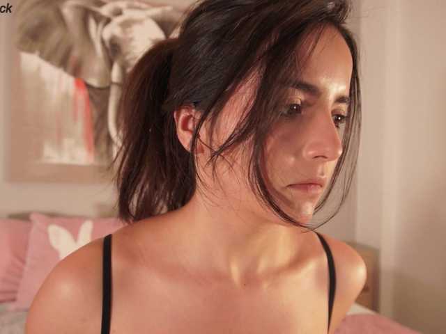 raychellblack live cam on BongaCams
