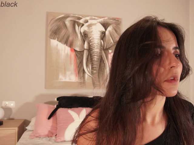 raychellblack live cam on BongaCams