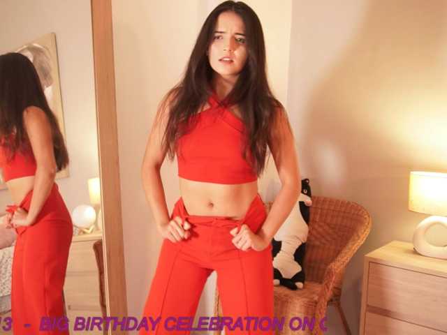 raychellblack live cam on BongaCams