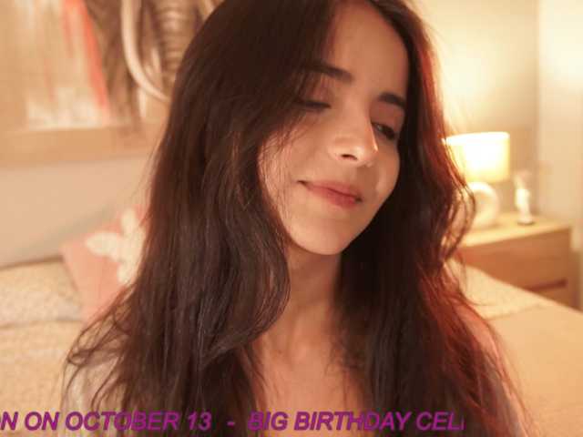 raychellblack live cam on BongaCams