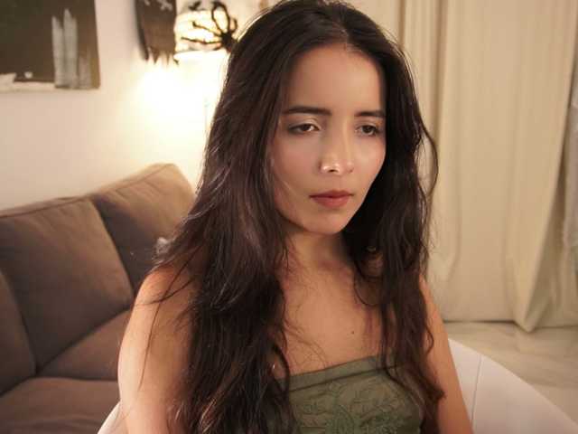 raychellblack live cam on BongaCams