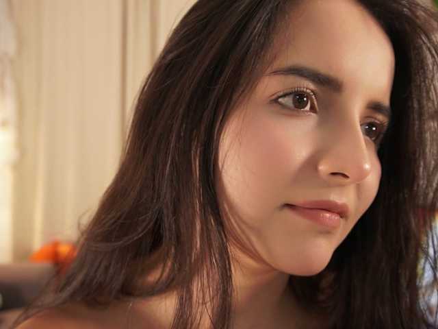 raychellblack live cam on BongaCams