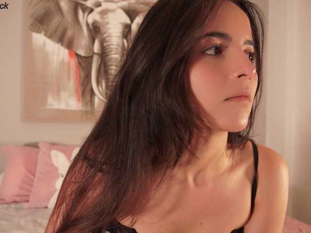 raychellblack live cam on BongaCams