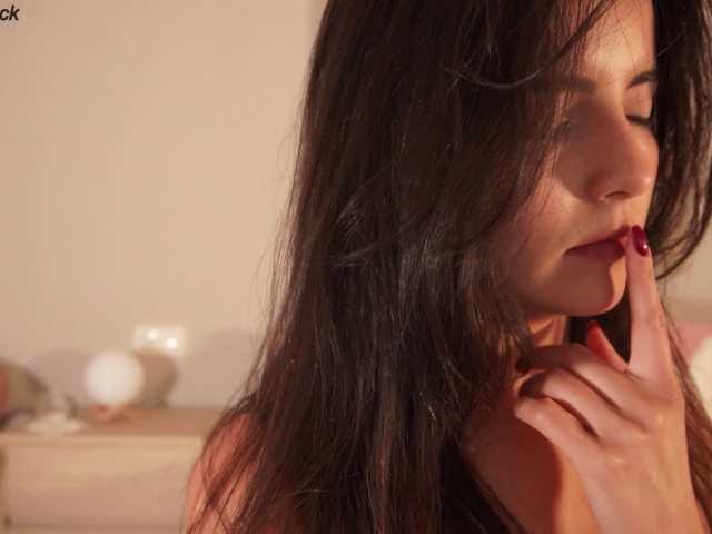 raychellblack live cam on BongaCams
