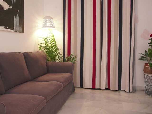 raychellblack's BongaCams show and profile