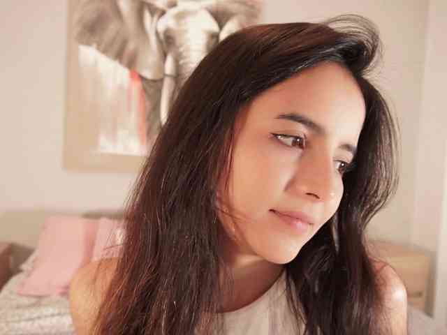 Raychell_Black webcam