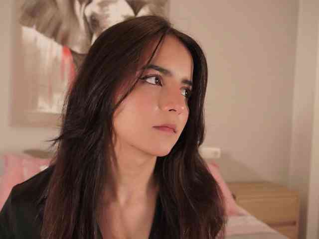 Raychell_Black webcam
