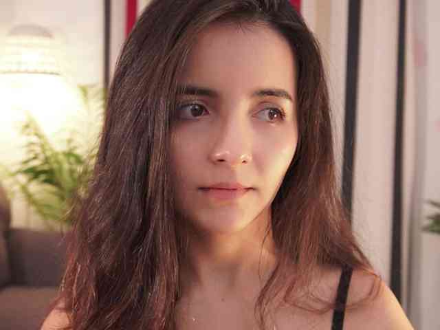 Raychell_Black webcam