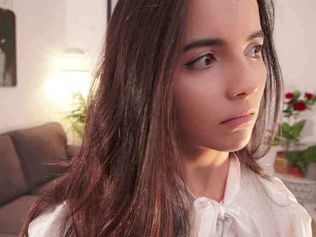 Raychell_Black webcam