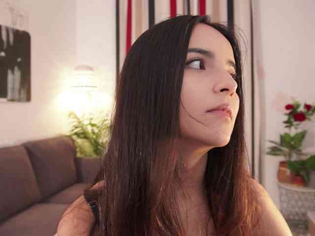 Raychell_Black webcam