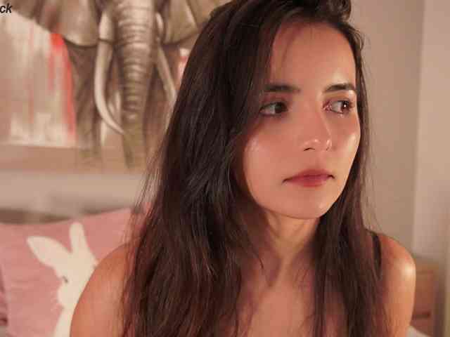 Raychell_Black webcam