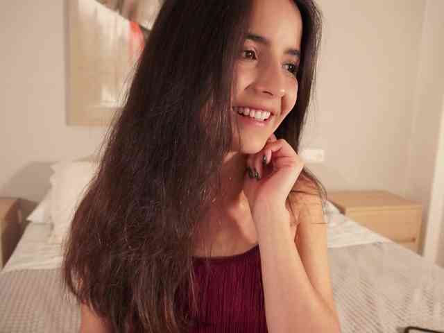 Raychell_Black webcam